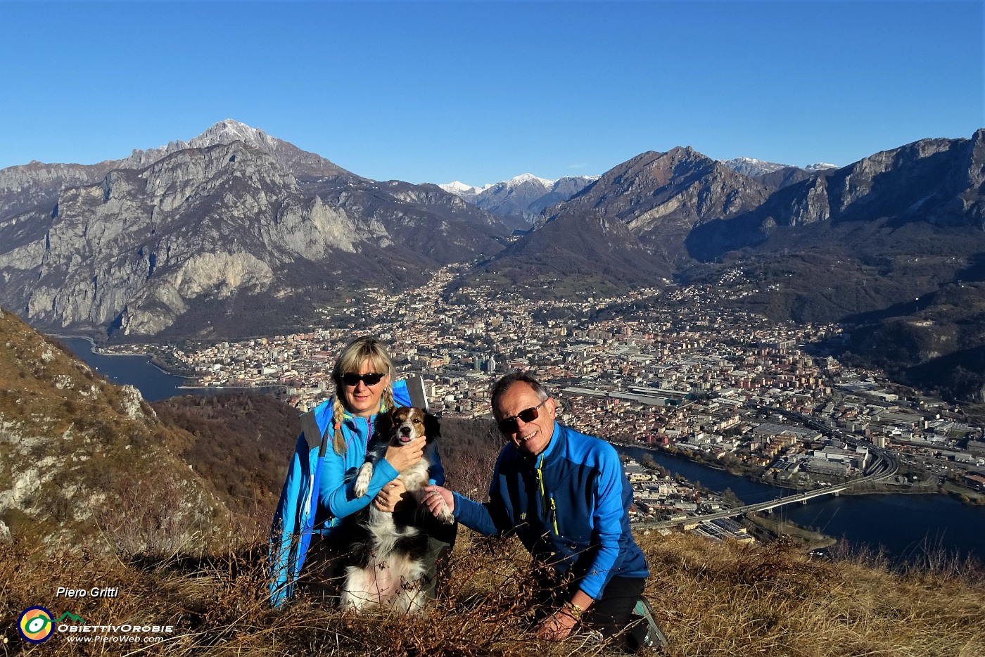 05 Bellissima vista su Lecco e i suoi monti.JPG